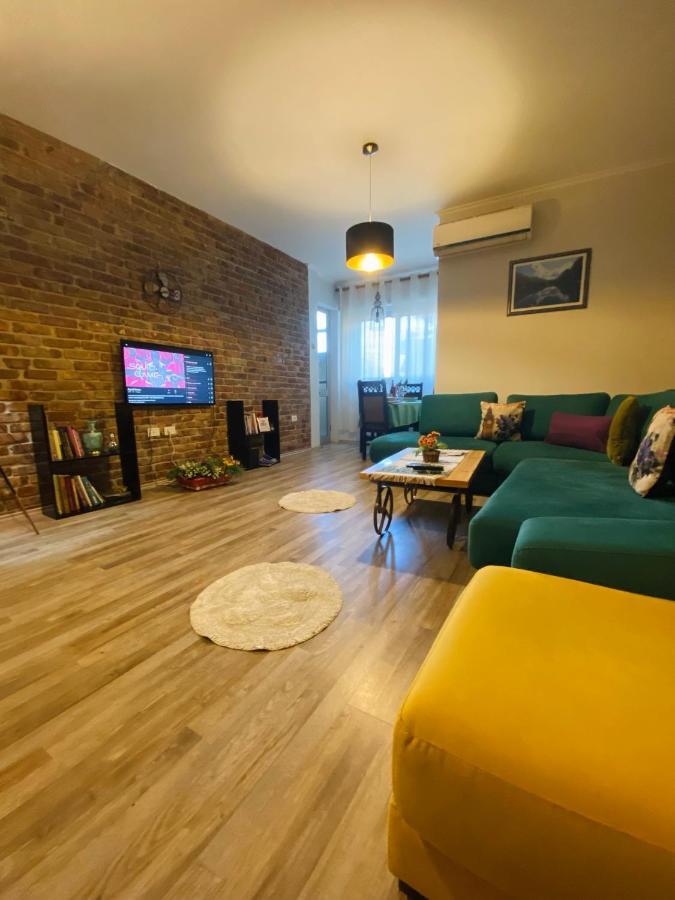 Ultra Apartments 'New Baazar' 地拉那 外观 照片
